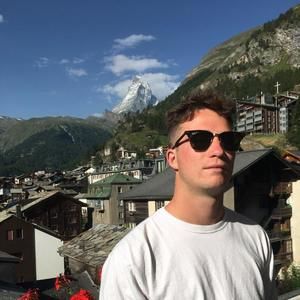 Meet your Posher, Gerard